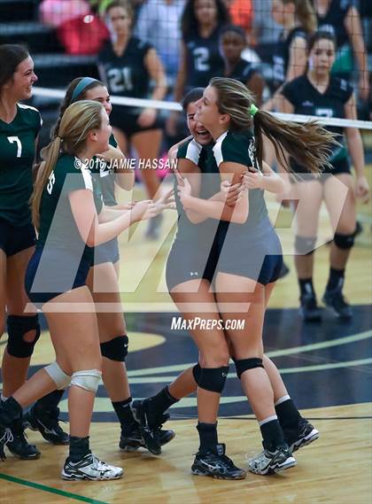 Thumbnail 3 in Bishop England vs Bluffton (SCHSL Class AAA Semifinal) photogallery.