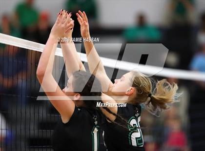 Thumbnail 2 in Bishop England vs Bluffton (SCHSL Class AAA Semifinal) photogallery.