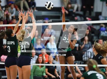Thumbnail 1 in Bishop England vs Bluffton (SCHSL Class AAA Semifinal) photogallery.