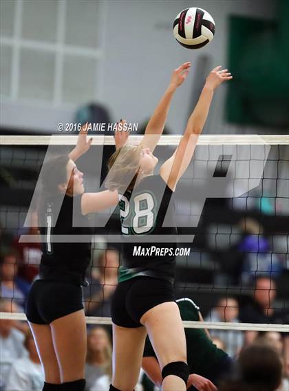 Thumbnail 1 in Bishop England vs Bluffton (SCHSL Class AAA Semifinal) photogallery.