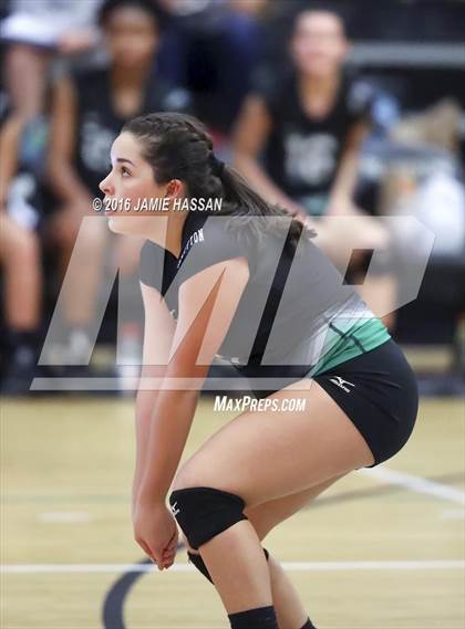 Thumbnail 3 in Bishop England vs Bluffton (SCHSL Class AAA Semifinal) photogallery.
