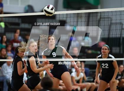 Thumbnail 2 in Bishop England vs Bluffton (SCHSL Class AAA Semifinal) photogallery.