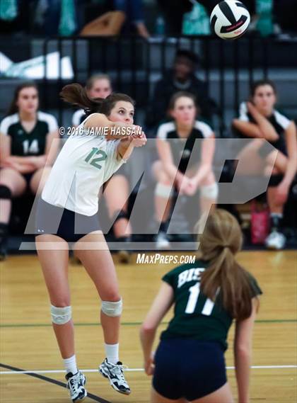 Thumbnail 2 in Bishop England vs Bluffton (SCHSL Class AAA Semifinal) photogallery.