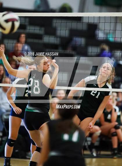 Thumbnail 3 in Bishop England vs Bluffton (SCHSL Class AAA Semifinal) photogallery.