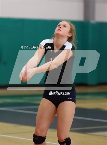 Thumbnail 3 in Bishop England vs Bluffton (SCHSL Class AAA Semifinal) photogallery.