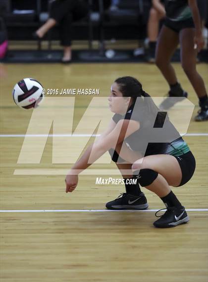 Thumbnail 1 in Bishop England vs Bluffton (SCHSL Class AAA Semifinal) photogallery.