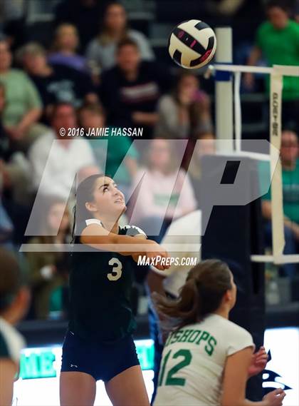 Thumbnail 1 in Bishop England vs Bluffton (SCHSL Class AAA Semifinal) photogallery.