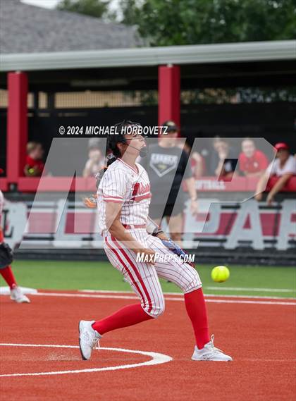 Thumbnail 2 in Melissa vs. Forney (UIL 5A Softball Regional Final) photogallery.