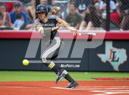 Thumbnail 1 in Melissa vs. Forney (UIL 5A Softball Regional Final) photogallery.