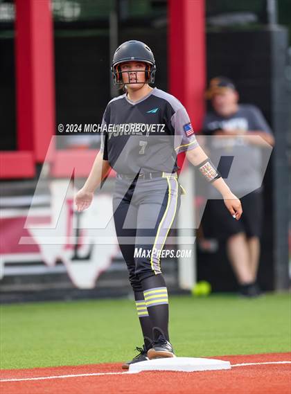 Thumbnail 3 in Melissa vs. Forney (UIL 5A Softball Regional Final) photogallery.