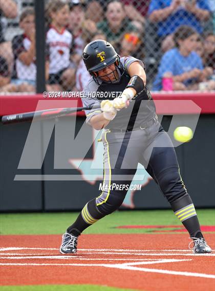 Thumbnail 3 in Melissa vs. Forney (UIL 5A Softball Regional Final) photogallery.