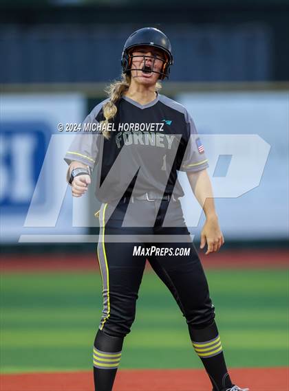 Thumbnail 2 in Melissa vs. Forney (UIL 5A Softball Regional Final) photogallery.