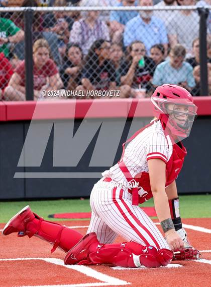Thumbnail 3 in Melissa vs. Forney (UIL 5A Softball Regional Final) photogallery.