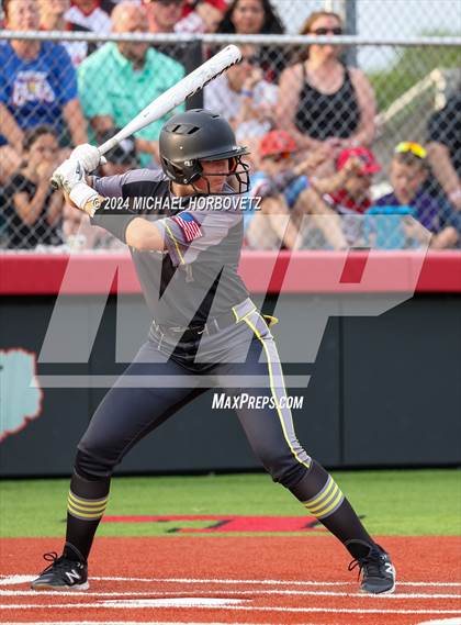 Thumbnail 2 in Melissa vs. Forney (UIL 5A Softball Regional Final) photogallery.
