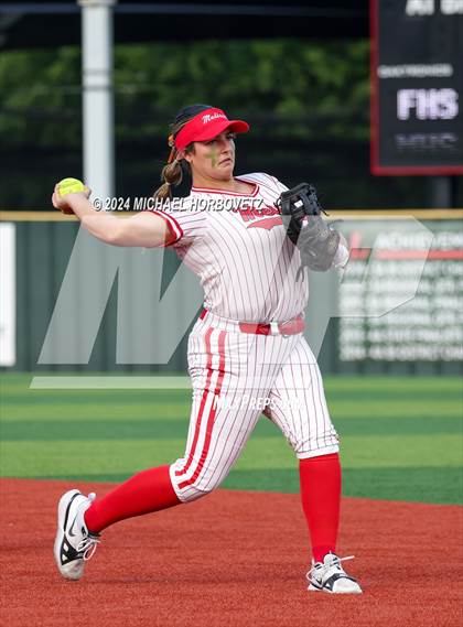 Thumbnail 1 in Melissa vs. Forney (UIL 5A Softball Regional Final) photogallery.