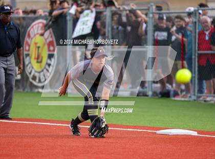 Thumbnail 3 in Melissa vs. Forney (UIL 5A Softball Regional Final) photogallery.