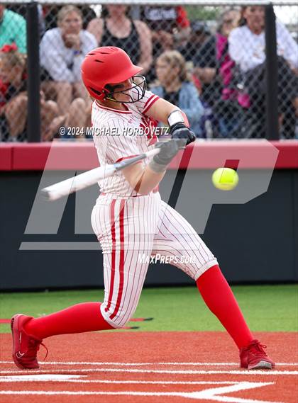 Thumbnail 1 in Melissa vs. Forney (UIL 5A Softball Regional Final) photogallery.
