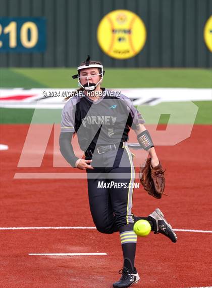 Thumbnail 3 in Melissa vs. Forney (UIL 5A Softball Regional Final) photogallery.