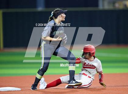 Thumbnail 2 in Melissa vs. Forney (UIL 5A Softball Regional Final) photogallery.