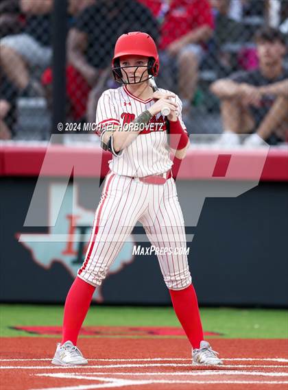 Thumbnail 1 in Melissa vs. Forney (UIL 5A Softball Regional Final) photogallery.