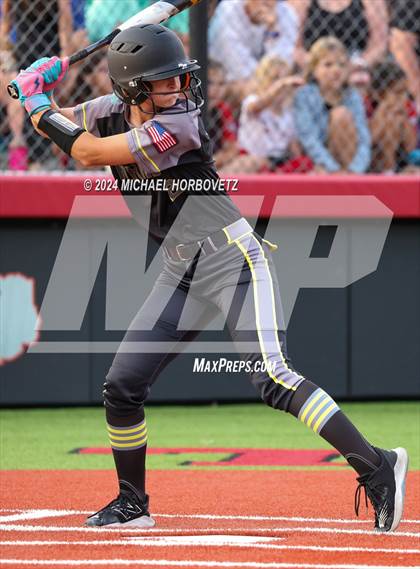 Thumbnail 1 in Melissa vs. Forney (UIL 5A Softball Regional Final) photogallery.