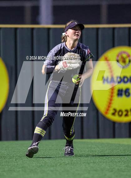 Thumbnail 3 in Melissa vs. Forney (UIL 5A Softball Regional Final) photogallery.