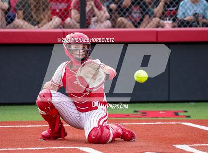 Thumbnail 1 in Melissa vs. Forney (UIL 5A Softball Regional Final) photogallery.