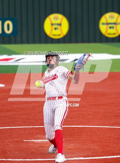 Thumbnail 1 in Melissa vs. Forney (UIL 5A Softball Regional Final) photogallery.