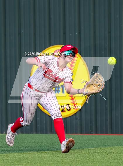 Thumbnail 3 in Melissa vs. Forney (UIL 5A Softball Regional Final) photogallery.