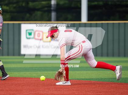 Thumbnail 2 in Melissa vs. Forney (UIL 5A Softball Regional Final) photogallery.
