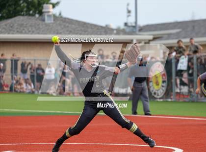 Thumbnail 2 in Melissa vs. Forney (UIL 5A Softball Regional Final) photogallery.