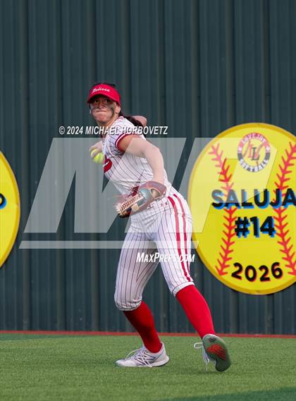 Thumbnail 2 in Melissa vs. Forney (UIL 5A Softball Regional Final) photogallery.
