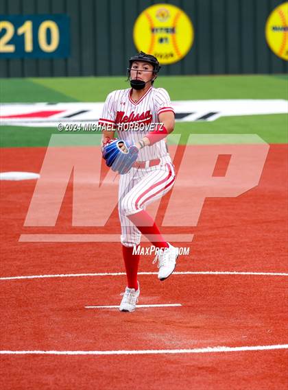 Thumbnail 3 in Melissa vs. Forney (UIL 5A Softball Regional Final) photogallery.