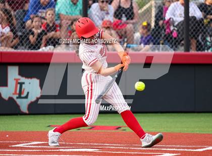 Thumbnail 3 in Melissa vs. Forney (UIL 5A Softball Regional Final) photogallery.