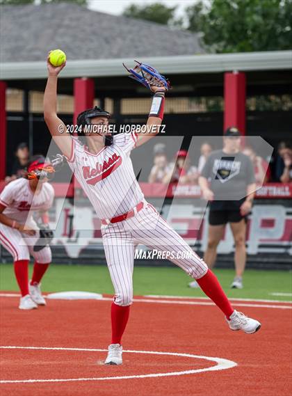 Thumbnail 3 in Melissa vs. Forney (UIL 5A Softball Regional Final) photogallery.