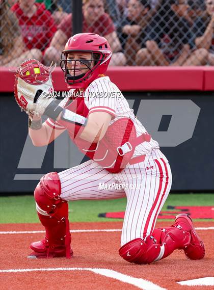 Thumbnail 1 in Melissa vs. Forney (UIL 5A Softball Regional Final) photogallery.