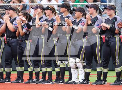 Thumbnail 2 in Melissa vs. Forney (UIL 5A Softball Regional Final) photogallery.