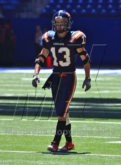 Thumbnail 3 in Edgewood vs. North Putnam (Big Kickoff Classic) photogallery.