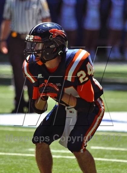 Thumbnail 1 in Edgewood vs. North Putnam (Big Kickoff Classic) photogallery.