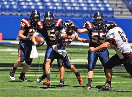 Thumbnail 2 in Edgewood vs. North Putnam (Big Kickoff Classic) photogallery.