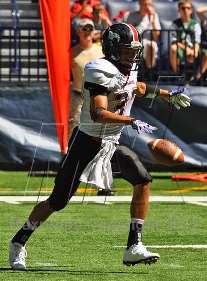 Thumbnail 3 in Edgewood vs. North Putnam (Big Kickoff Classic) photogallery.