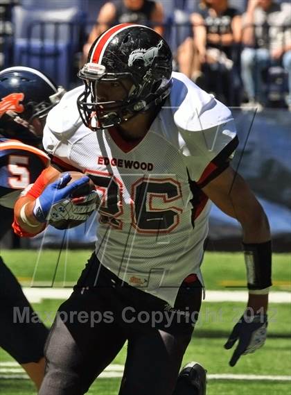 Thumbnail 1 in Edgewood vs. North Putnam (Big Kickoff Classic) photogallery.