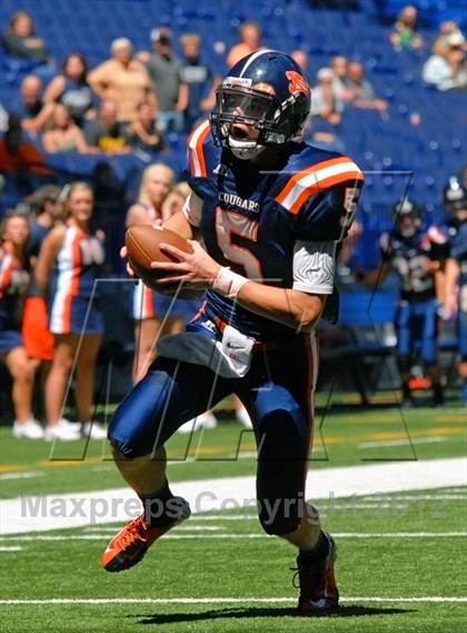 Thumbnail 1 in Edgewood vs. North Putnam (Big Kickoff Classic) photogallery.
