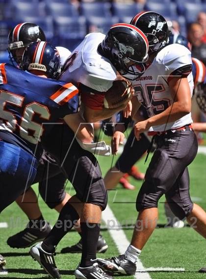 Thumbnail 1 in Edgewood vs. North Putnam (Big Kickoff Classic) photogallery.