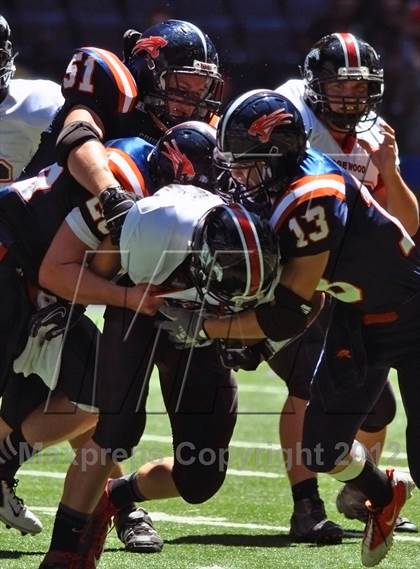 Thumbnail 2 in Edgewood vs. North Putnam (Big Kickoff Classic) photogallery.