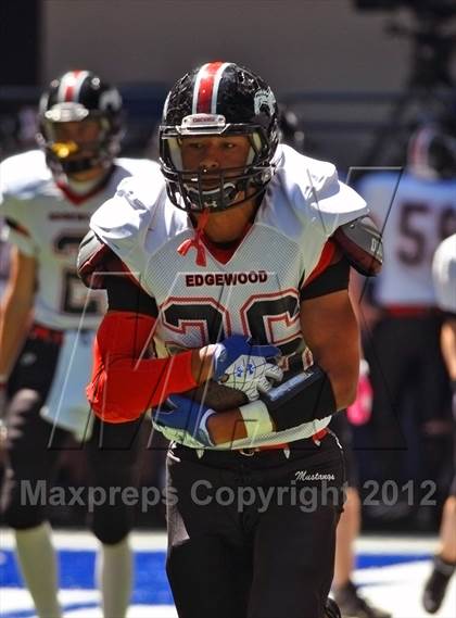 Thumbnail 2 in Edgewood vs. North Putnam (Big Kickoff Classic) photogallery.
