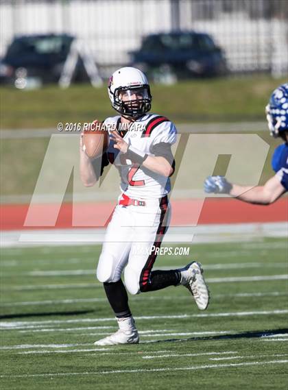 Thumbnail 3 in Stevens vs. Inter-Lakes/Moultonborough Academy (NHIAA D3 Final) photogallery.