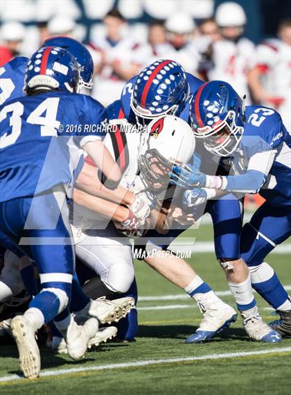 Thumbnail 3 in Stevens vs. Inter-Lakes/Moultonborough Academy (NHIAA D3 Final) photogallery.