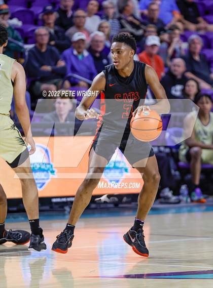 Thumbnail 1 in Paul VI vs Lake Highlands (City of Palms Classic) photogallery.