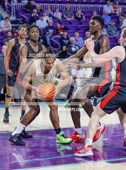 Thumbnail 2 in Paul VI vs Lake Highlands (City of Palms Classic) photogallery.
